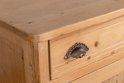 Small Pine Cupboard - Drawer Handle