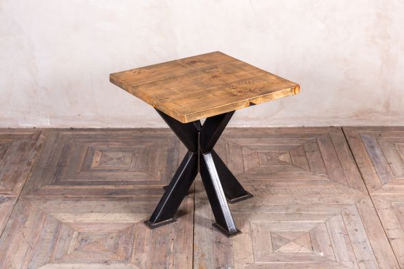 Sheffield Pedestal Dining Table (Dining)
