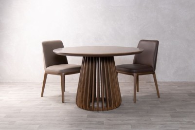 darcy-round-dining-table-with-sofia