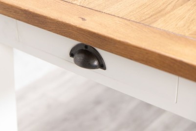 country-farmhouse-table-drawer