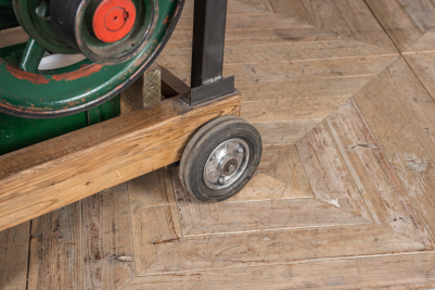 Industrial Engine Bar Table