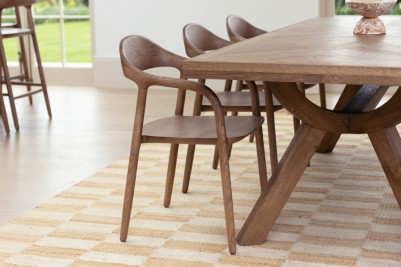 alder-dining-chair-lifestyle