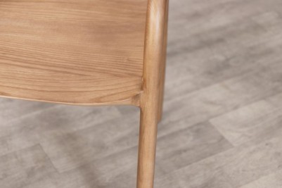 alder-dining-chair-weathered-oak-close-up