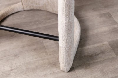 natural-beatrice-counter-stool-leg