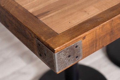 butchers-block-table-corner