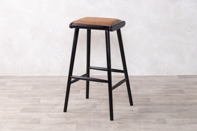 chameleon-bar-stool-brown