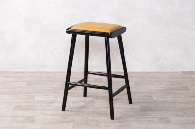 chameleon-counter-stool-yellow