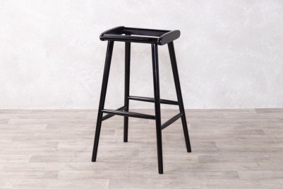 chameleon-bar-stool-in-black