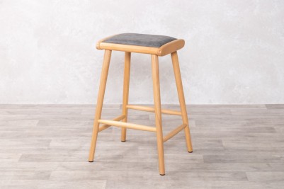 chameleon-counter-stool-grey