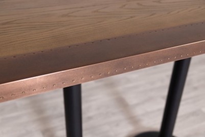 copper-edge-of-poseur-table