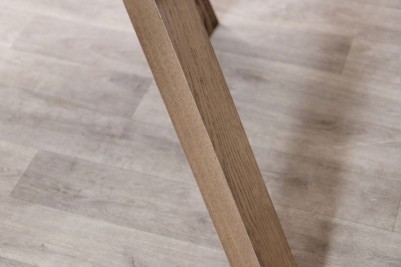 table-leg