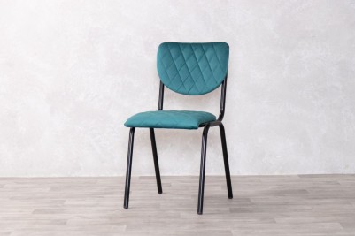 isobella-chair-aquamarine-front-angle