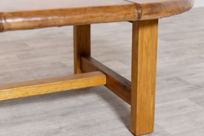 leather-top-coffee-table-close-up