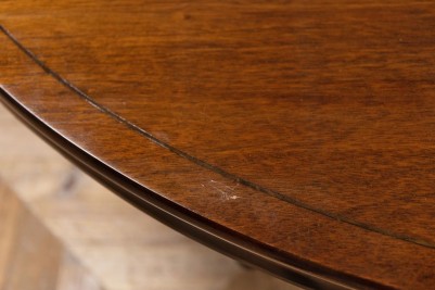 vintage-large-mahogany-round-dining-table-edge