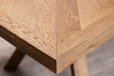 weathered-mayfair-table-corner