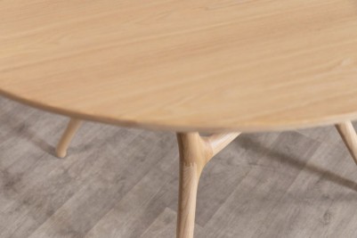 mulberry-wooden-top-table-natural-top