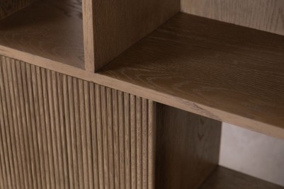 bookcase-close-up