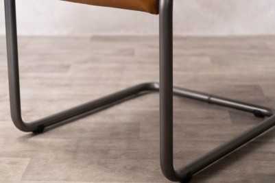 newbury-carevr-chair-base