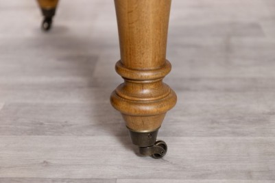 farmhouse-table-castors