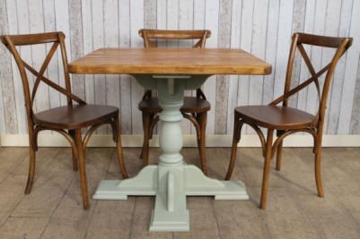 pedestal cafe table