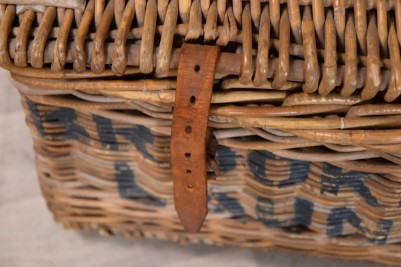 Vintage Brooklands Picnic Basket