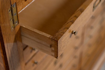 solid-oak-cabinet-with-drawers-close-up