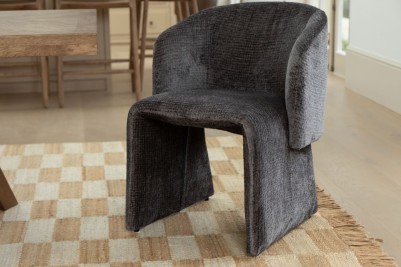 valentina-chair-greige-lifestyle