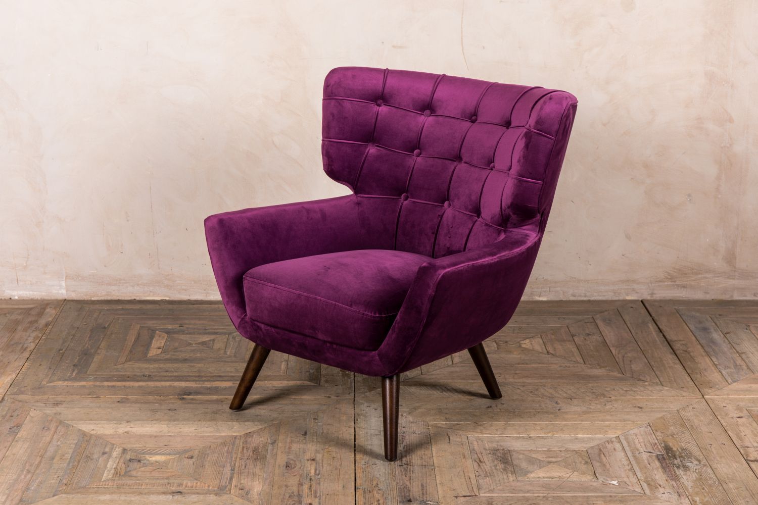 raspberry pink chair